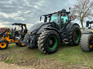 Tracteur agricole Valtra Q305 - 1