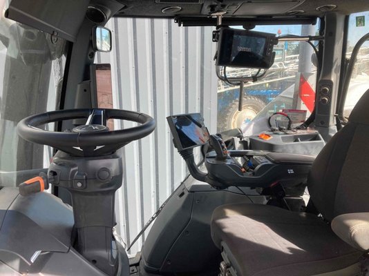 Tracteur agricole Valtra Q305