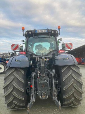 Tracteur agricole Valtra Q305